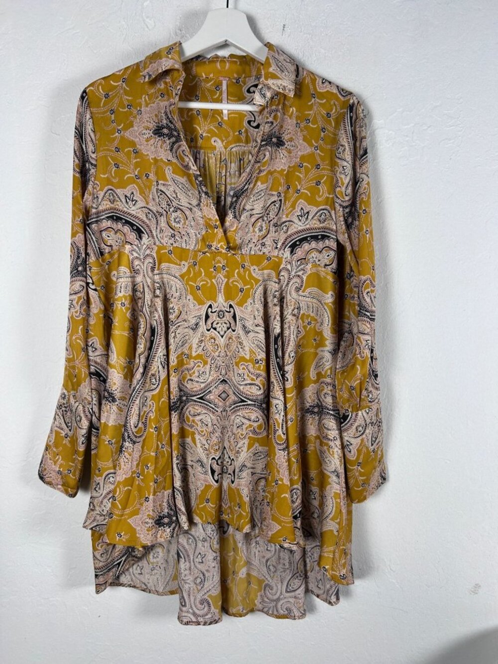 Free People Womens Field of Butterflies Swing Tunic Top XS Gold Long Sleeve